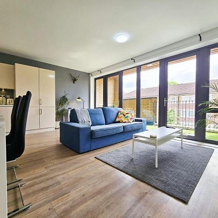 Centrally Located Spacious Flat Near Canary Wharf London Exterior photo